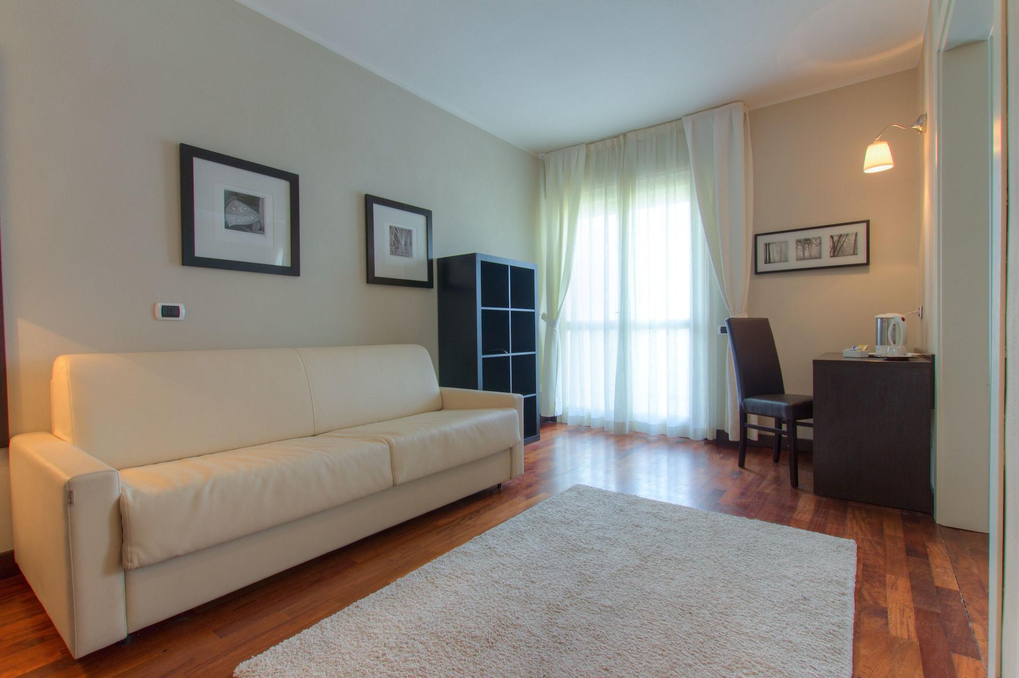 Hotel Kent Milano Marittima Exterior foto